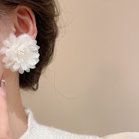 Bông Tai Ngọc Trai Xa Xỉ Thanh Lịch | Trang Sức Mặc Áo Dài - Mê Áo Dài - thumbnail 8