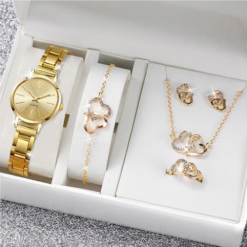Áo Dài Trung Thu — Phụ Kiện Đón Trăng Rằm Đầy Đủ