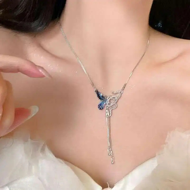 Dây Chuyền Nữ Hình Bướm Trái Tim Thanh Lịch | Phụ Kiện Áo Dài Tinh Tế - ảnh chi tiết 5