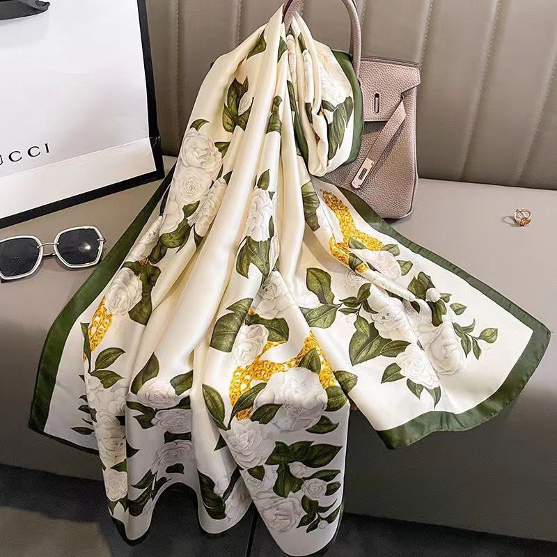 Khăn Choàng Lá Xanh Hoa Trắng Lụa Satin | Phụ Kiện Mê Áo Dài - ảnh chi tiết 5