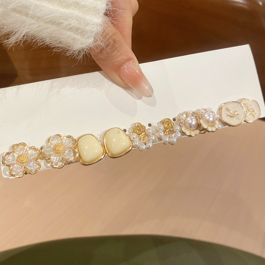 Bông Tai Hoa Ngọc Trai Glaze Retro Thanh Lịch | Phụ Kiện Áo Dài - Mê Áo Dài - ảnh chi tiết 9