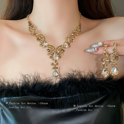 Bộ Vòng Cổ Giọt Nước Rỗng Đính Đá | Trang Sức Mặc Áo Dài Mê Áo Dài