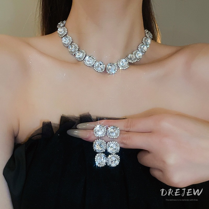 Bộ Trang Sức Drejew Hoa Tròn Kim Cương | Phụ Kiện Áo Dài - Mê Áo Dài