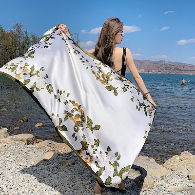 Khăn Choàng Lá Xanh Hoa Trắng Lụa Satin | Phụ Kiện Mê Áo Dài