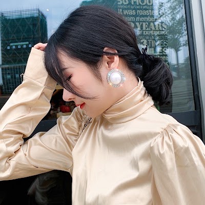 Bông Tai Ngọc Trai Cỡ Lớn Sang Trọng | Phụ Kiện Áo Dài Cưới Tinh Tế - Mê Áo Dài