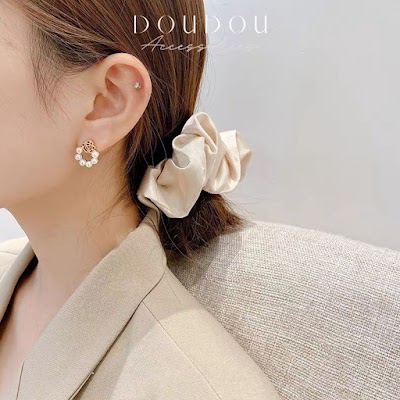 Bông Tai Ngọc Trai Dài Phong Cách Hàn Quốc | Phụ Kiện Áo Dài Tinh Tế - Mê Áo Dài