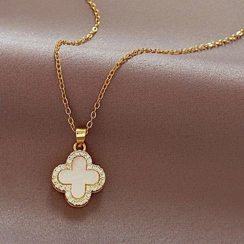 Dây Chuyền Cỏ Bốn Lá Zircon Thanh Lịch | Phụ Kiện Áo Dài Tinh Tế Mê Áo Dài - ảnh chi tiết 4