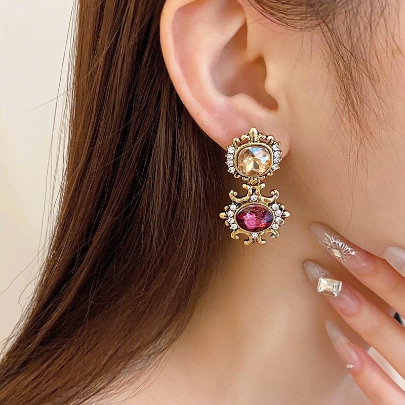 Bộ Vòng Cổ Kim Cương Vuông Cổ Điển | Phụ Kiện Áo Dài Phong Cách Cung Đình - ảnh chi tiết 6