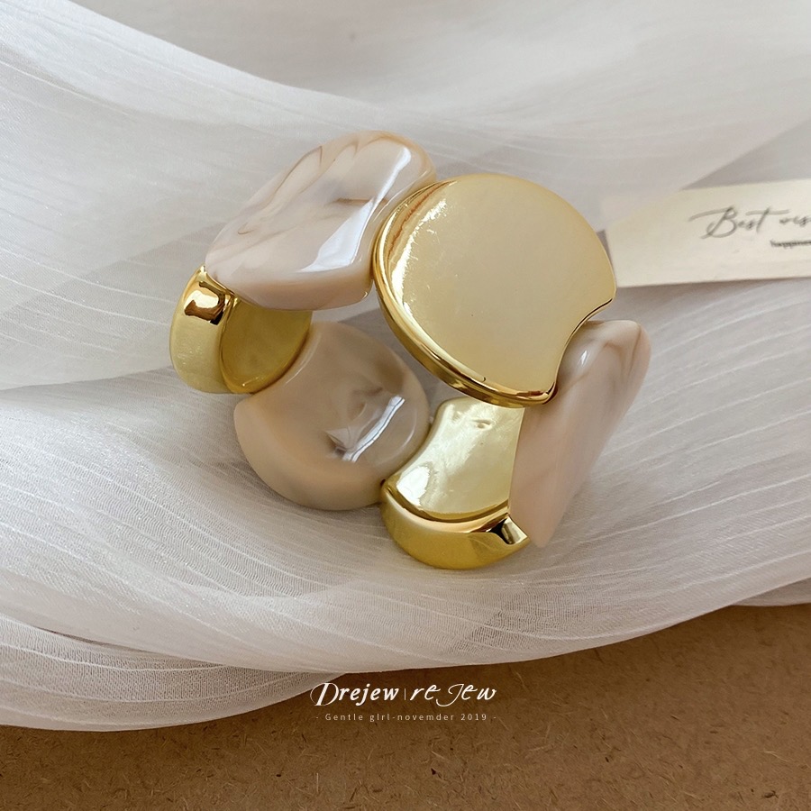 Vòng Tay Acrylic Nối Tròn Phong Cách Âu Mỹ | Phụ Kiện Mê Áo Dài Cá Tính - ảnh chi tiết 6
