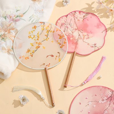 Quạt Tròn Lụa In Hình Cổ Trang | Phụ Kiện Chụp Ảnh Mê Áo Dài