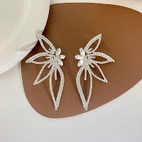 Bông tai hoa kim cương phóng đại S925 Bông tai tính khí cá tính dành cho nữ - thumbnail 3