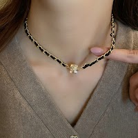 Vòng Cổ Dây Xích Bện Từ Tính Đính Đá Lấp Lánh | Phụ Kiện Áo Dài Gợi Cảm - thumbnail 10
