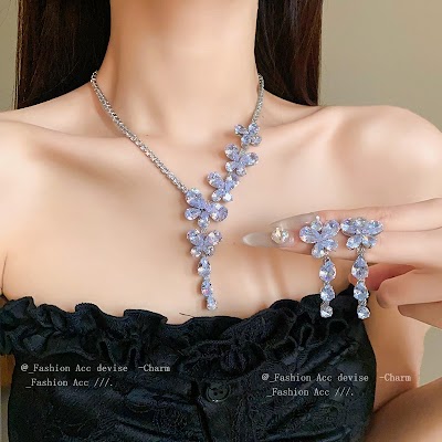 Bộ 3 Trang Sức Hình Vuông Đính Kim Cương | Phụ Kiện Áo Dài - Mê Áo Dài