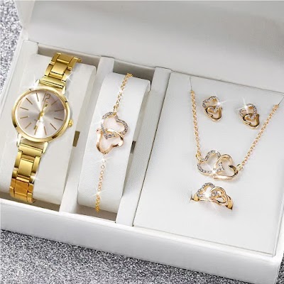 Đồng Hồ Kỹ Thuật Số Nữ Sang Trọng | Phụ Kiện Thời Trang Phối Áo Dài Tinh Tế