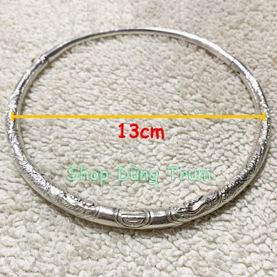 Kiềng Bạc Tròn Cổ Điển | Phụ Kiện Chụp Ảnh Áo Dài Ấn Tượng