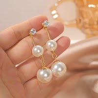 Khuyên tai dạng chuỗi đính hạt ngọc trai giả lớn phong cách thanh lịch sang trọng mới cho nữ - thumbnail 6