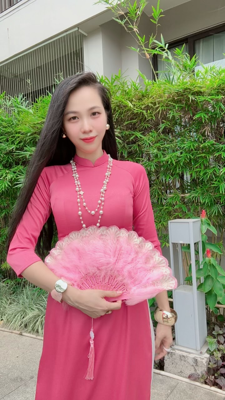 Quạt Gấp Lông Vũ Thanh Lịch 1 Chiếc Có Mặt Dây Chuyền Handmade Cho Gothic Ngọt Ngào Cổ Tích mê áo dài cổ trang chụp áo dài thanh lịch - ảnh chi tiết 3 (có sản phẩm liên quan)