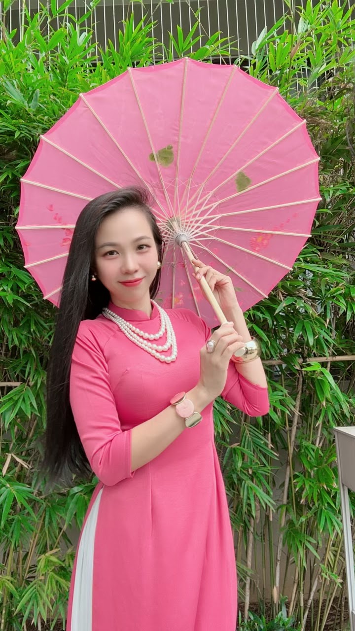 Dây Chuyền Ngọc Trai Giả 3 Sợi Sang Trọng | Phụ Kiện Áo Dài - ảnh chi tiết 3 (có sản phẩm liên quan)